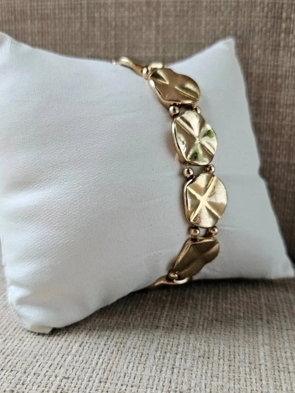 Fashion Bracelet Gold Tone Wrist Band Fashion Jewelry Stretched Metal Band